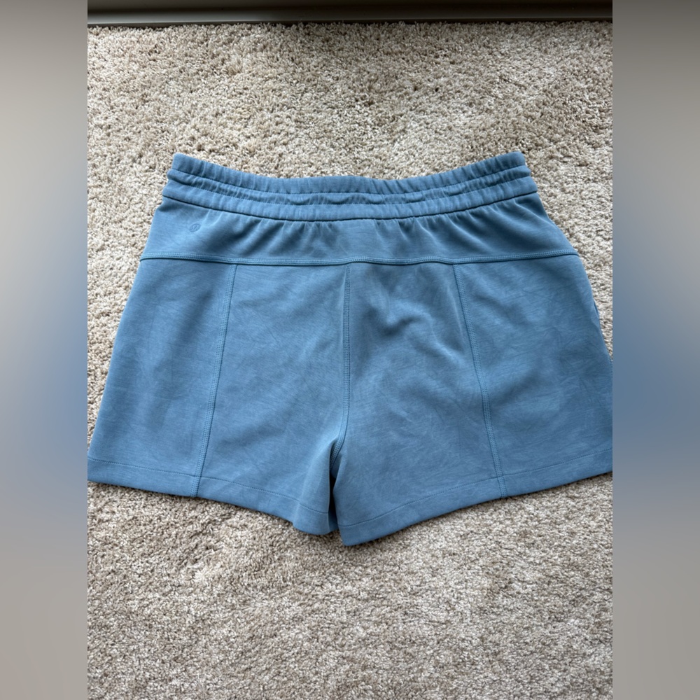 Lululemon Athletica Softstreme Blue Athletic Shorts 4” inseam - Picture 3 of 3
